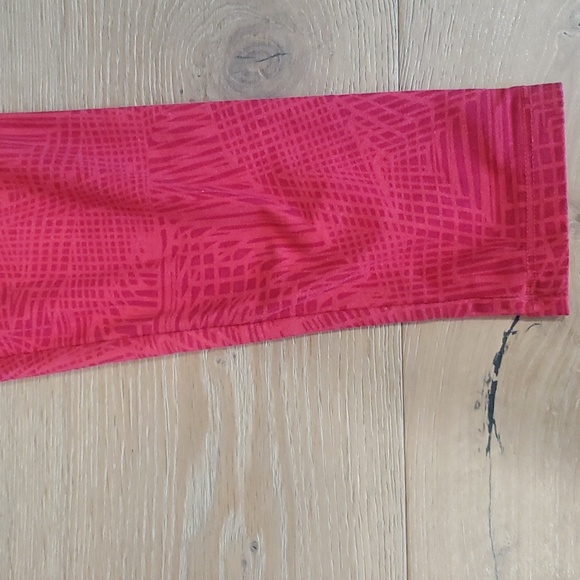 Two pairs of LuLaRoe Women's Leggings bright colors geometric - Picture 5 of 6